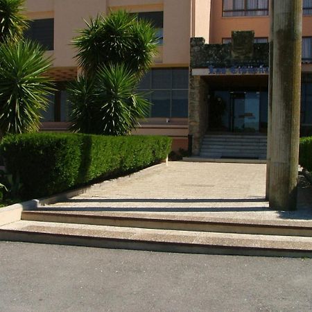Hotel Las Cigueenas Trujillo Luaran gambar
